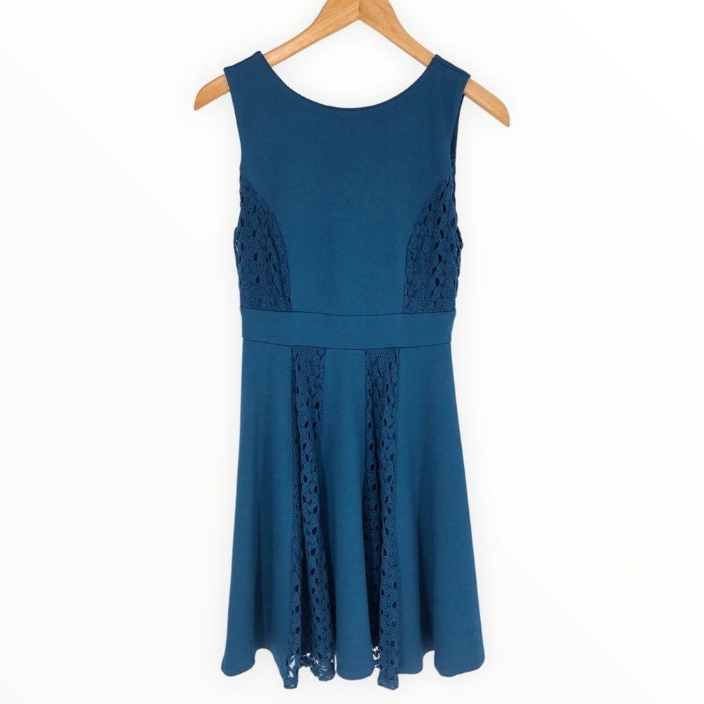 Altar’d State Sleeveless Lace Trim Fit & Flare Dress size Medium NWT